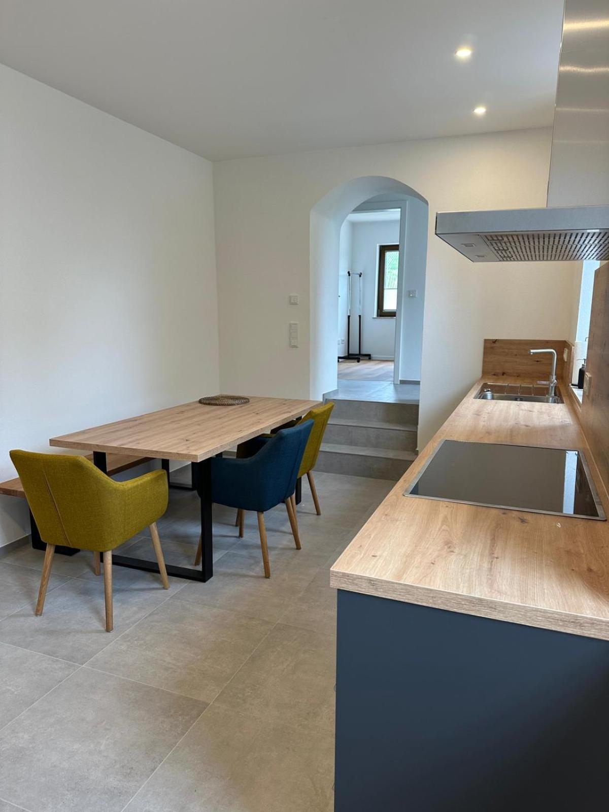 Moselappartements By Weingut Marco Adamy Lösnich Εξωτερικό φωτογραφία