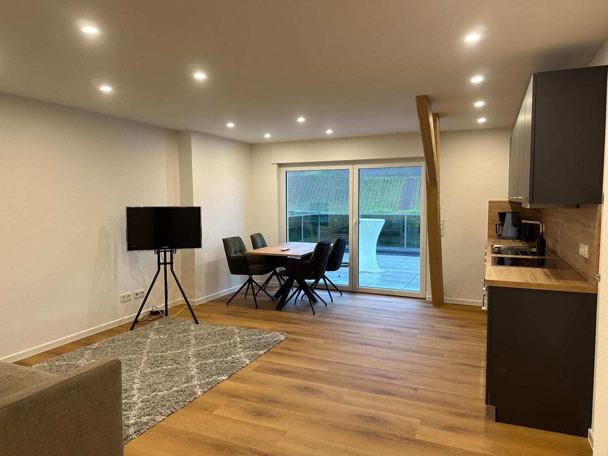 Moselappartements By Weingut Marco Adamy Lösnich Εξωτερικό φωτογραφία